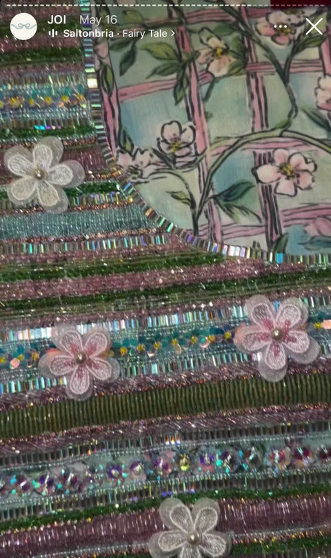 Aurelia cotton satin fabric in motion